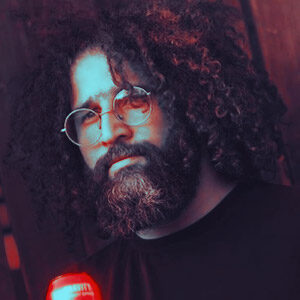 ILIYA PAEIZ