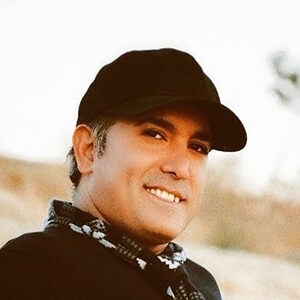 SAMAN NAMDAR