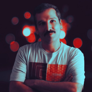 HOSEIN MAZIDI