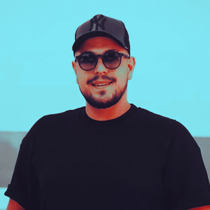 AMIRHOSSEIN AZIZI
